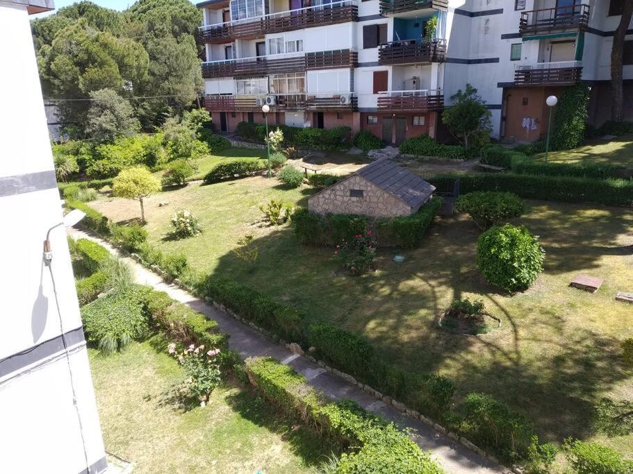 San Martín de Valdeiglesias Acogedor Apartamento Con Bellas Vistas Al Embalse מראה חיצוני תמונה