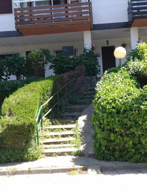 San Martín de Valdeiglesias Acogedor Apartamento Con Bellas Vistas Al Embalse מראה חיצוני תמונה