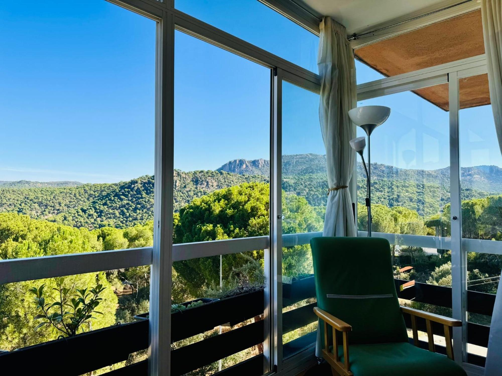 San Martín de Valdeiglesias Acogedor Apartamento Con Bellas Vistas Al Embalse מראה חיצוני תמונה