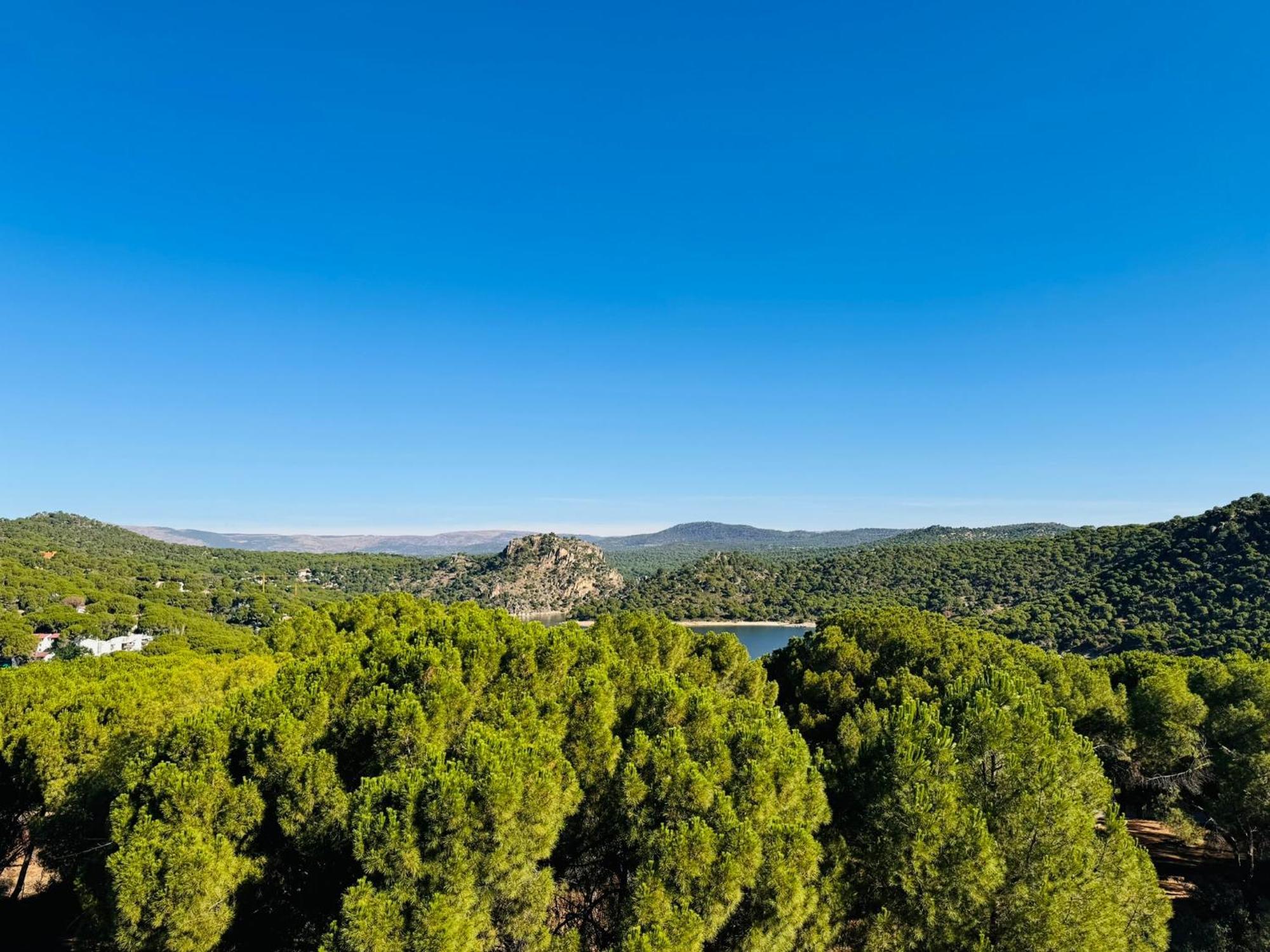 San Martín de Valdeiglesias Acogedor Apartamento Con Bellas Vistas Al Embalse מראה חיצוני תמונה